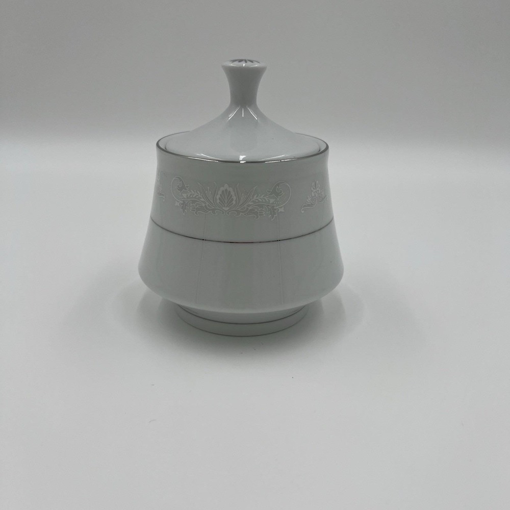 Crown Ming Fine China Sugar Bowl with Lid‎ Silver Trim Floral Pattern